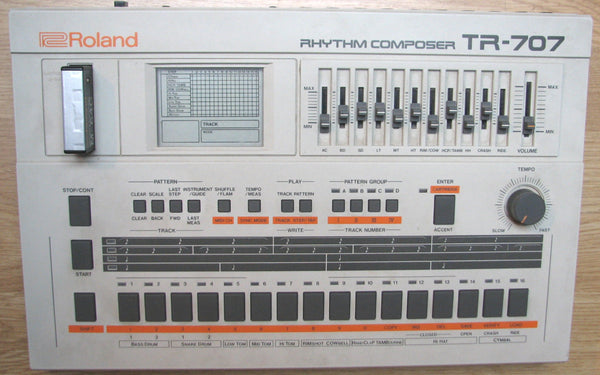 Roland TR-707